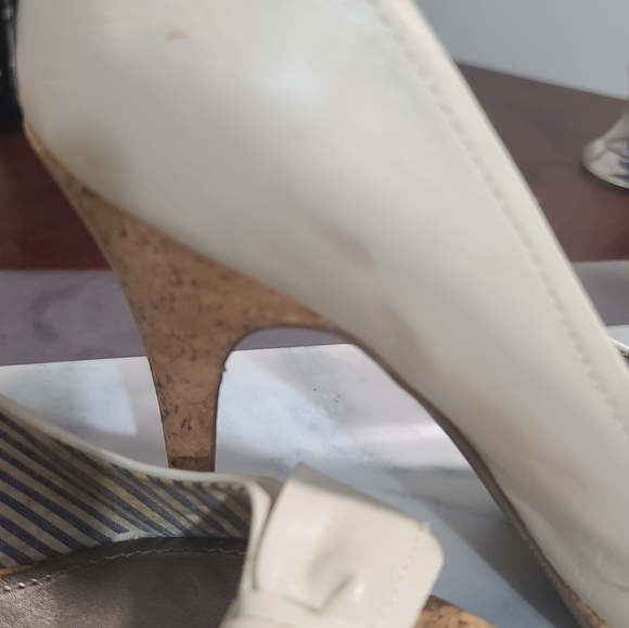 Beige Worthington Open Toe High Heels 👠 - Picture 6 of 8